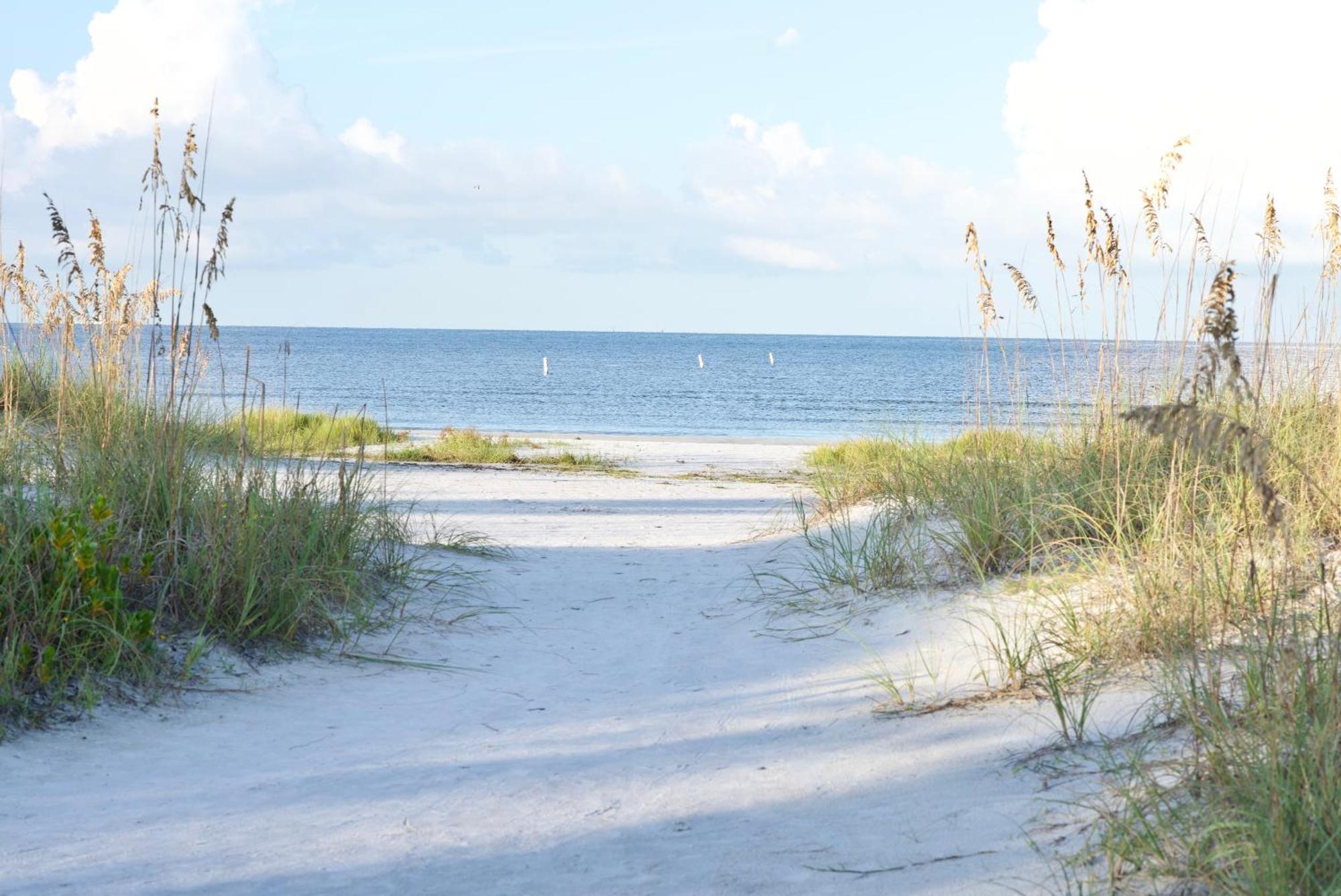 Beach Bungalow 1 By Sun Palace Vacations Fort Myers Beach Kültér fotó